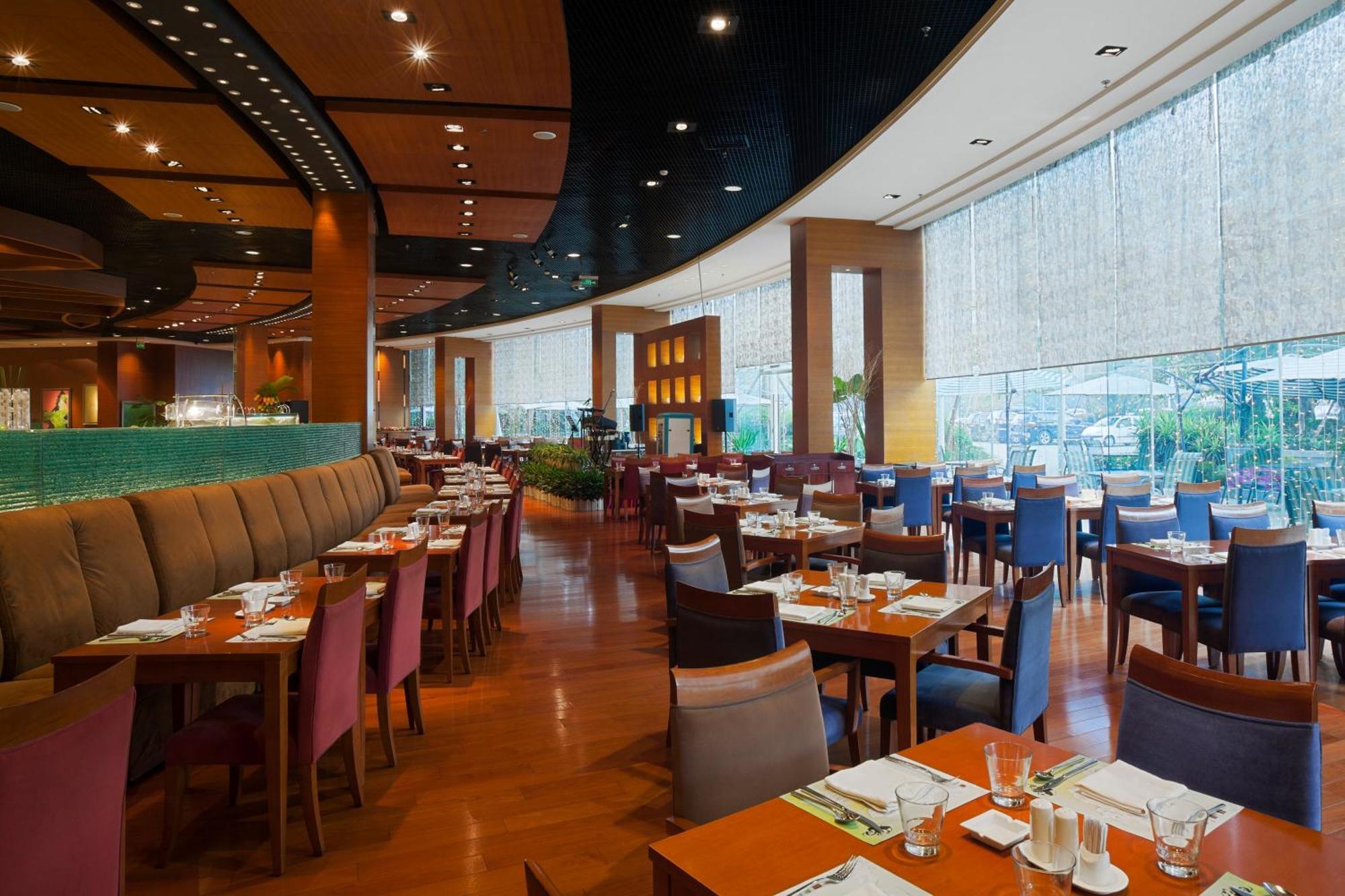 Holiday Inn Chengdu Century City-Westtower Экстерьер фото