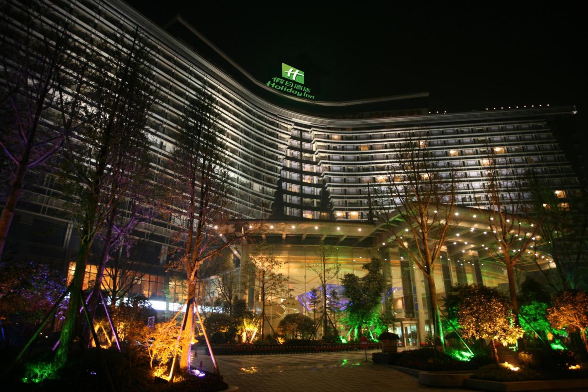 Holiday Inn Chengdu Century City-Westtower Экстерьер фото