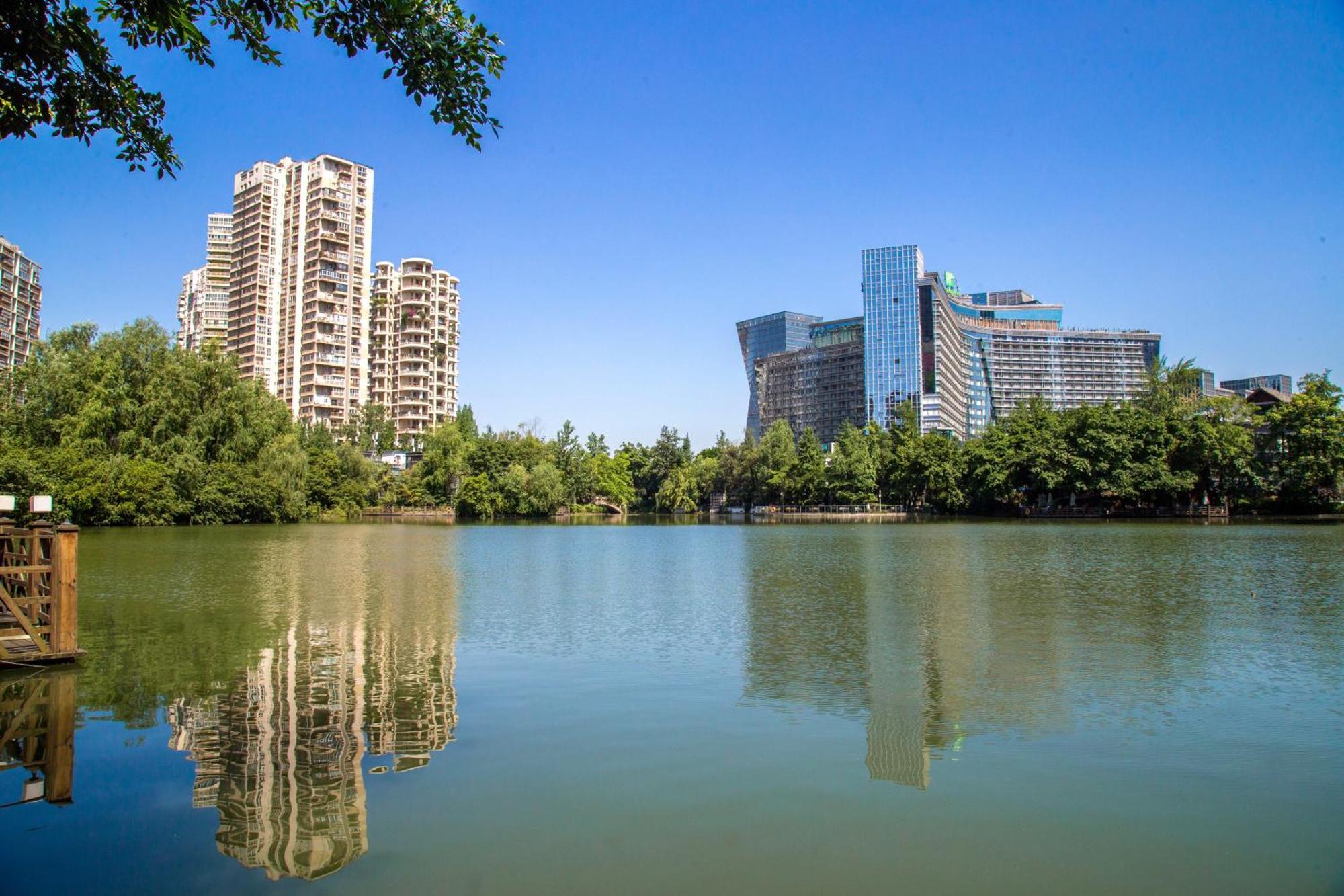 Holiday Inn Chengdu Century City-Westtower Экстерьер фото